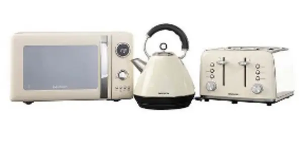 Image of Daewoo Kensington Bundle Kettle 4 Slice Toaster
