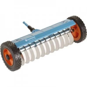 Image of Gardena Combisystem Lawn thatcher 32cm 03395-20