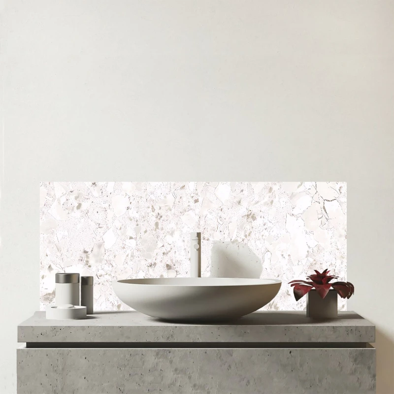 Image of Warren Reed - Designer Off White Quartz Effect Glass Bathroom Splashback White Unisex