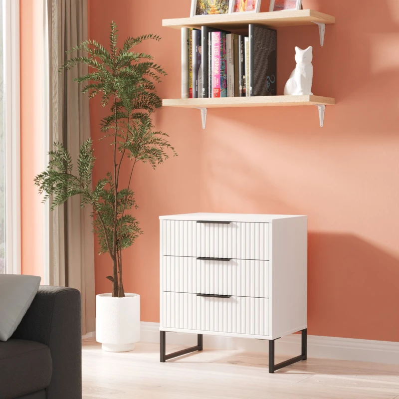 Image of Ready Assembled 2 U Menai 3 Drawer Chest (Ready Assembled) in White White Unisex