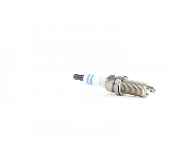 Image of Bosch Spark Plug RENAULT,HYUNDAI,CHRYSLER 0 242 229 708 596081,596082,5960G0 1884011051,1884011051,MN119256,596081,596082,5960G0