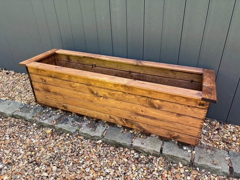 Image of Charles Taylor Trading Willoughby Sleeper Trough Large Brown
