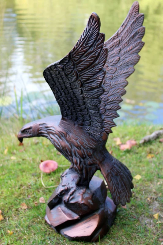 Image of Inspirational Gifting Eagle Swooping Garden Sculpture Ornament Statue in Bronze Bronze Unisex