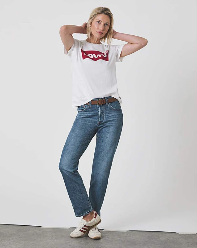 Image of Levis|Levis Levis 501 Crop Jeans - 28 Leg MID Wash - Levis - Size: 30/28 / UK 14 MID Wash Female 30/28 / UK 14 PV16504