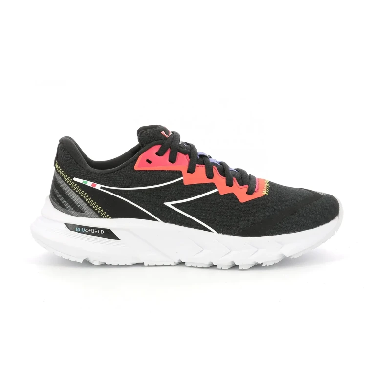 Image of Womens running shoes Diadora mythos Volo 2 Noir Female 37