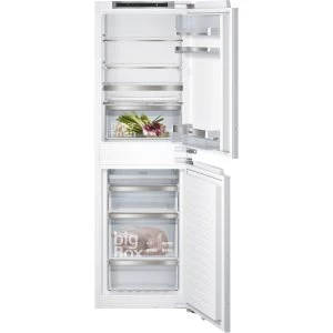 Image of Siemens iQ500 KI85NADE0G 247L Frost Free Integrated Fridge Freezer