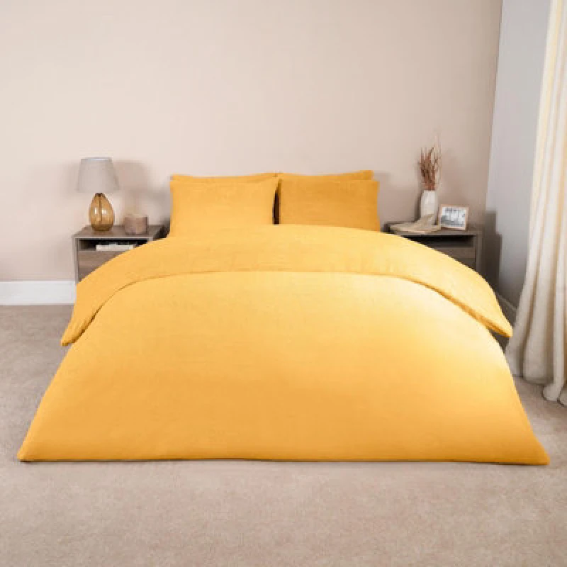 Image of OHS OHS Thermal Soft Teddy Fleece Duvet Cover Bedding Set in Bright Yellow Size: Single Bright Yellow Single Unisex 5027434188802