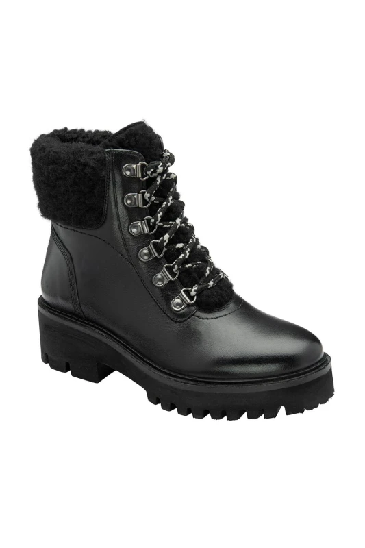 Image of Ravel Womens 'Ingram' Leather Flat Ankle Boots in Black Size: 7 Black Female 7