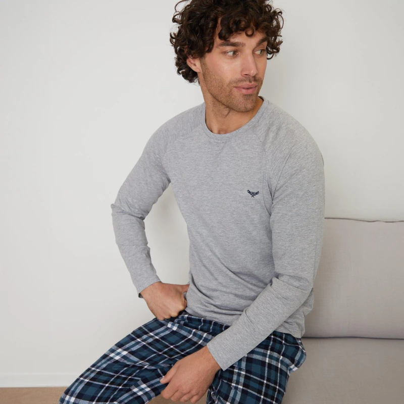 Image of Threadbare Threadbare Men 'Idris' Cotton Rich Pyjama Set in Grey Size: Medium Grey M Male 7625914848697