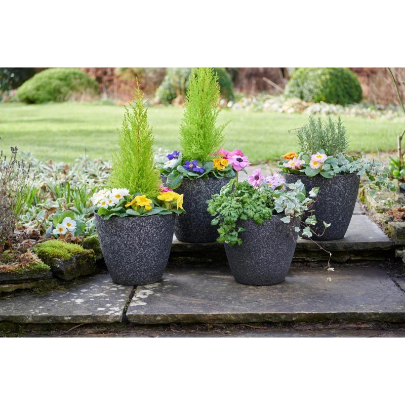 Image of Greenhurst Pack of 4 Quartz effect planters - Black One Size