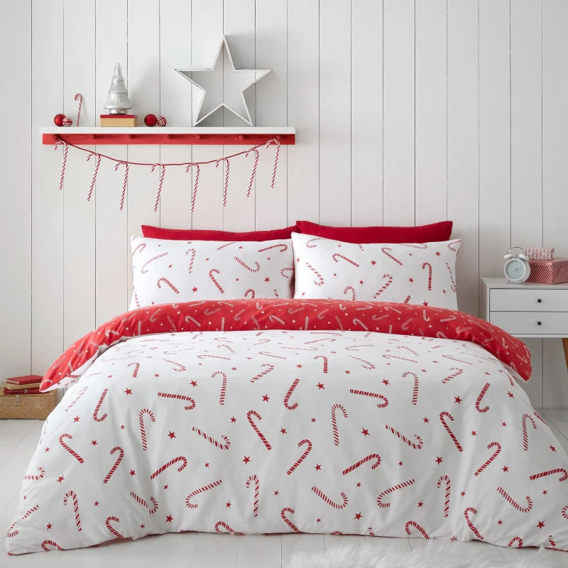 Image of Catherine Lansfield Catherine Lansfield 'Christmas Candy Cane' Duvet Cover Set in White Size: Single White Single Unisex 5057681116433