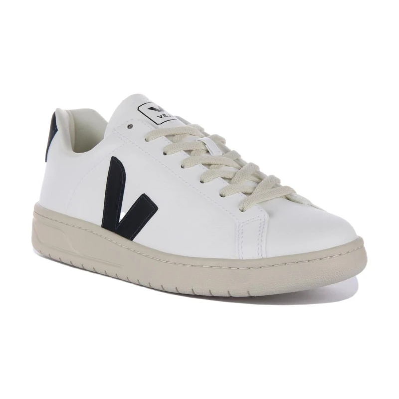 Image of Veja Womens 'Urca Cwl' Synthetic Trainers in White Size: 6 White Female 6