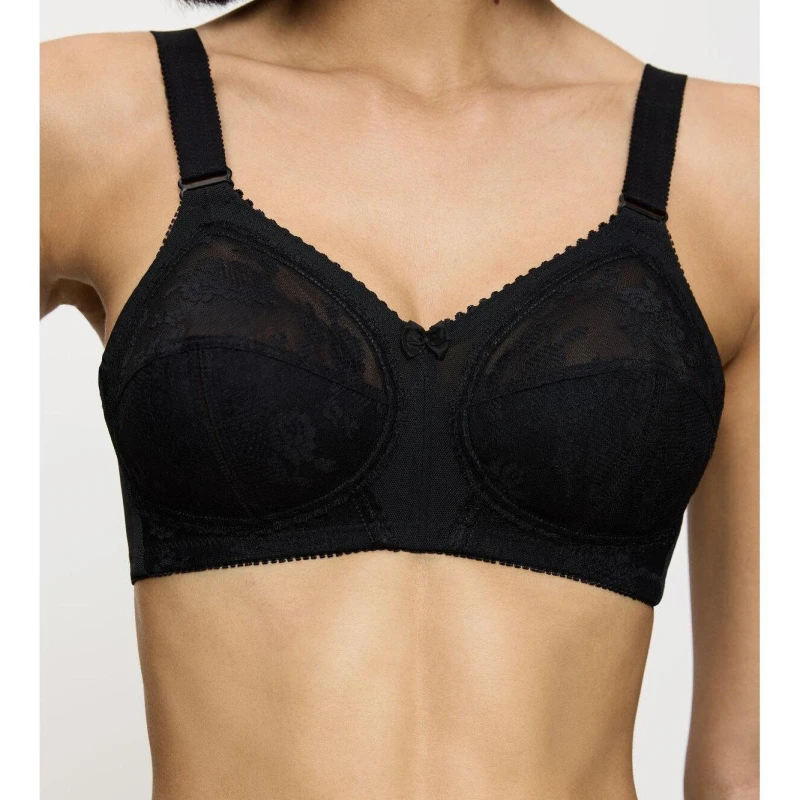 Image of Triumph Doreen X Black 0004 female 42E