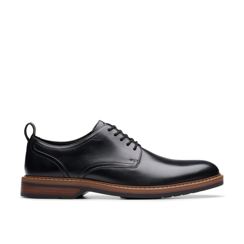 Image of Clarks Clarks Men Aldwin Lace Black Leather Lace Up,Derby Shoes Size: 9-Standard Fit Black 9-Standard Fit Male 5063421363463