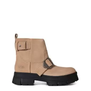 Image of Ugg Ashton Short Boot - Beige