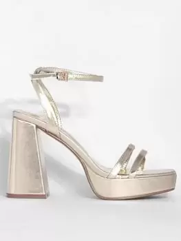Image of Boohoo Wide Fit Strappy Platform Heel - Gold, Size 6, Women