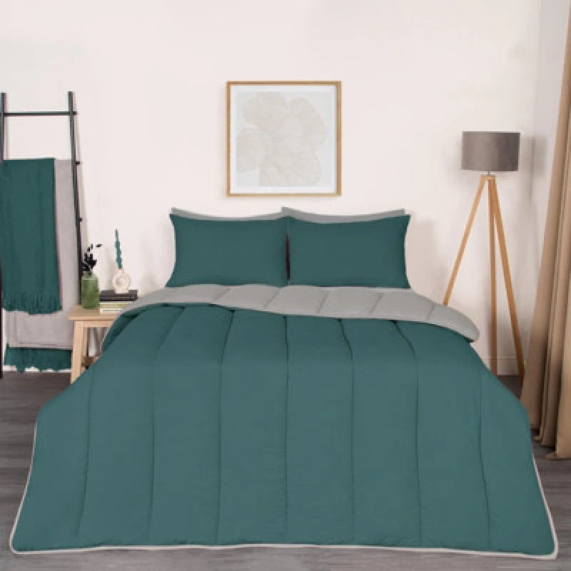 Image of OHS OHS Soft Coverless 10.5 TOG Duvet Set Pillowcase Quilted Cover in Dark Green Size: Single Dark Green Single Unisex 5027434210633