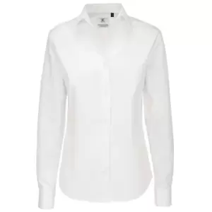 Image of B&C Womens/Ladies Sharp Twill Long Sleeve Shirt (4XL) (White)