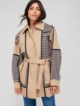 Image of BOSS Casita Premium Houndstooth Short Trench Coat - Beige, Beige, Size 40, Women