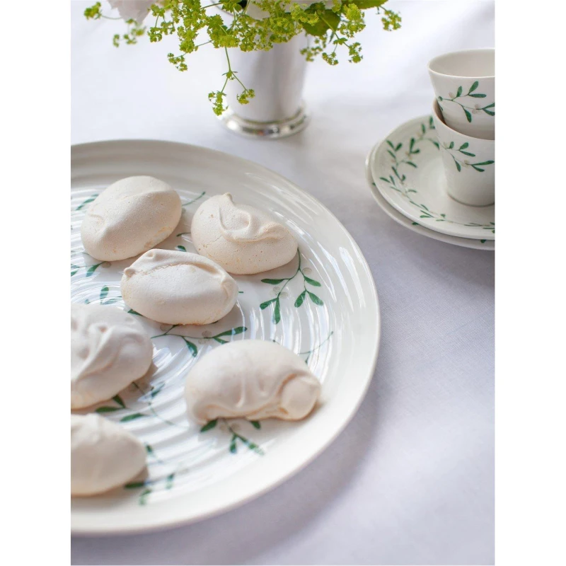Image of Sophie Conran Mistletoe Round Platter White