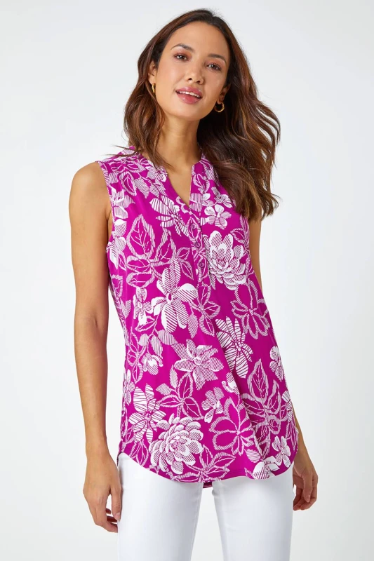 Image of Roman Womens Textured Floral Print Sleeveless Top in Magenta Size: 18 Magenta Female 18