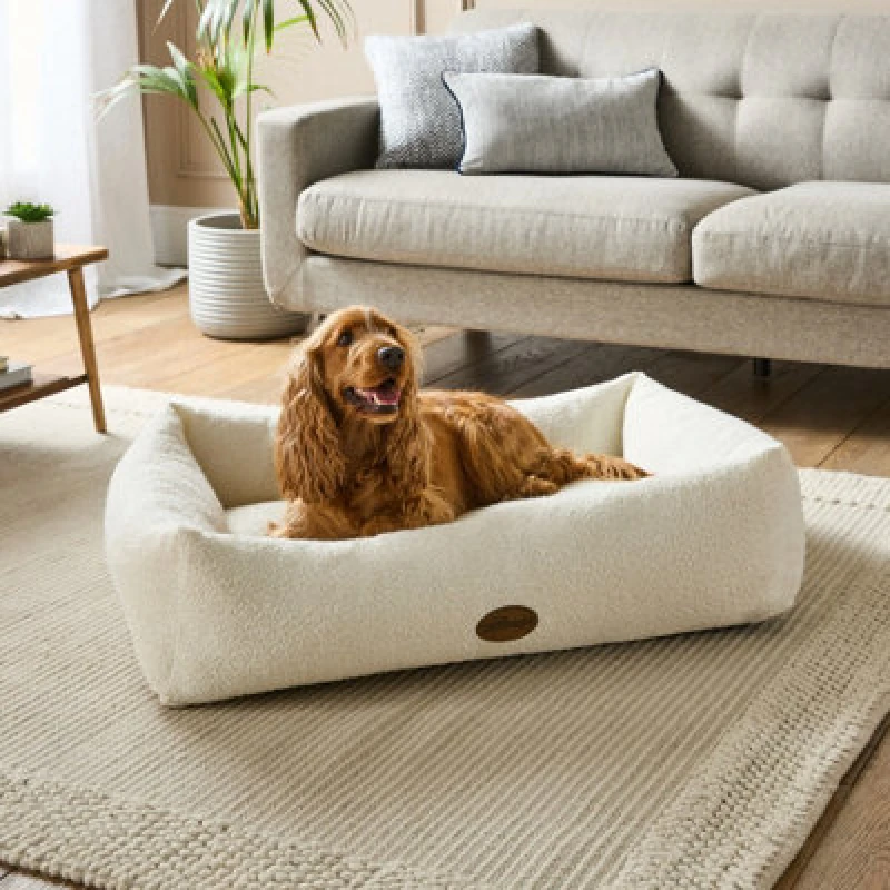 Image of Silentnight Ultimate Deep Sleep Boucle Box Pet Bed - Small - Natural - Large One Colour WF9ZZ Unisex