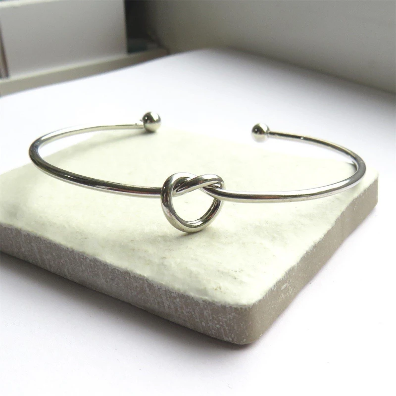 Image of Aye Do Gifts Silver Knot Bangle - 5664-NP-KNOTsilver Silver female One