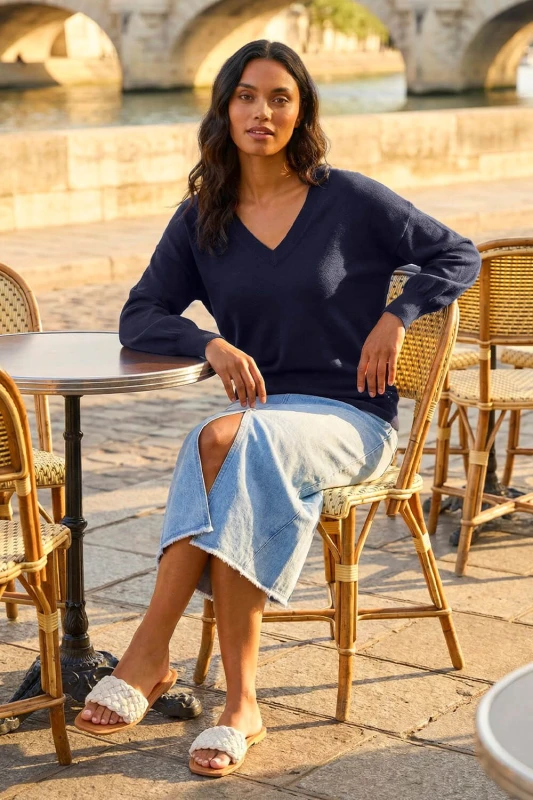 Image of Roman Womens V-Neck Stretch Jumper in Navy Size: 20 Navy Female 20