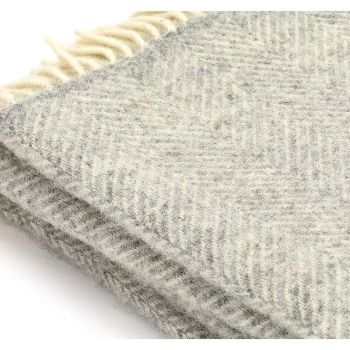 Image of Luxury Throw Blanket - 100% Pure New Wool - Lifestyle FISHBONE (SILVER GREY) - Tweedmill