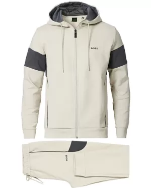 Image of BOSS Tracksuit Set - Light Beige, Light Beige Size XL Men