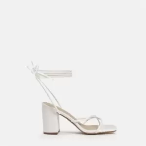 Image of Missguided Tie Up Toe Post Block Heel Sandals - White