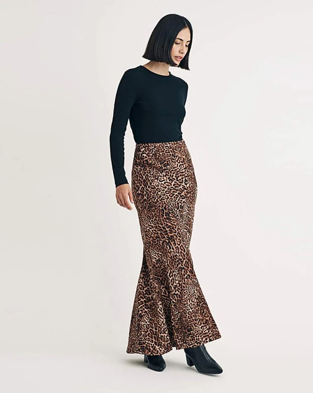 Image of Nobody's Child Nobody's Child Peyton Leopard Skirt Brown - Nobody's Child - Size: 10 Brown Female 10 CK99801
