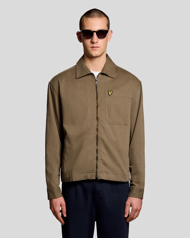 Image of Lyle & Scott Mens Lightweight Enzyme Wash Overshirt in Green