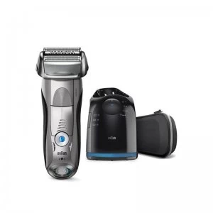 Image of Braun Series 7 Wet + Dry Rechargeable Shaver