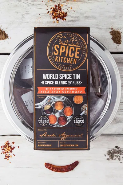 Image of World Spice Tin with 9 Spice Blends & BBQ Rubs
