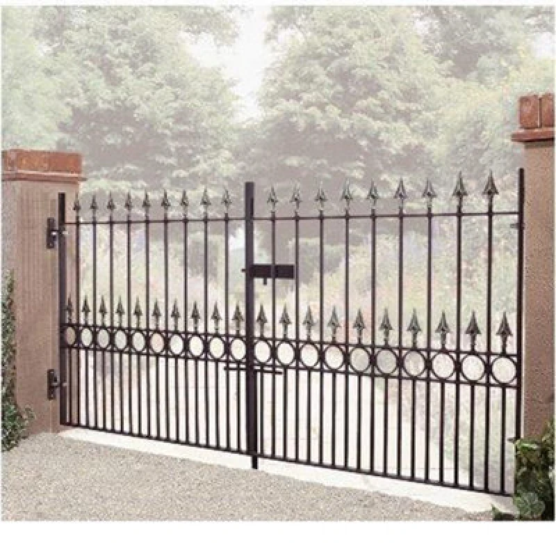 Image of Cannock Gates Balmoral Premium Range Spear Top Low Double Driveway Gate - Solid Steel - Fits Gap Of 3353mm X 1168mm High - Primed