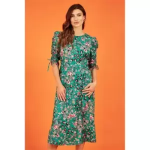 Image of Yumi Green Animal Floral Print Midi Dress - Green
