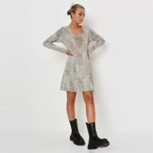 Image of Missguided V Neck Ruched Bust Mini Dress Ls - Green