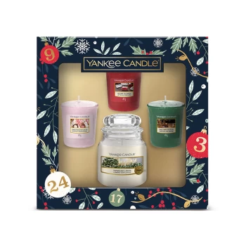 Image of Yankee Candle Christmas Small Jar & 3 Votive Gift Set