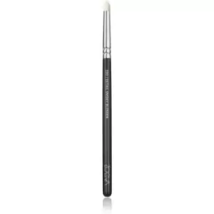 Image of ZOEVA 230 Detail Smoky Blender precise eyeshadow brush 1 pc