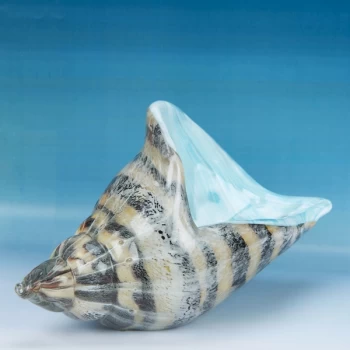 Image of Objets d'Art Glass Ornament - Shell