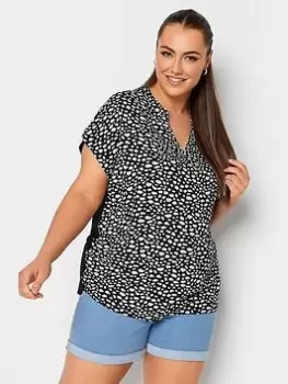 Image of Yours Yours Floral Jersey Back Blouse, Black, Size 30-32, Women