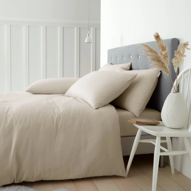 Image of Catherine Lansfield Catherine Lansfield 'Brushed Cotton' Duvet Cover Set in Cream Size: King Cream King Unisex 5057681115511