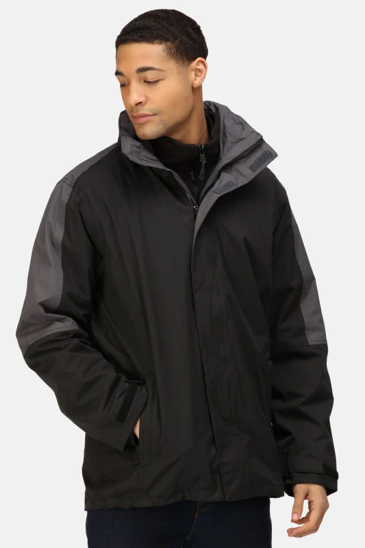 Image of Regatta Regatta Men 'Defender' Waterproof Jacket in Black Size: 3X-Large Black XXXL Male 5051513770060