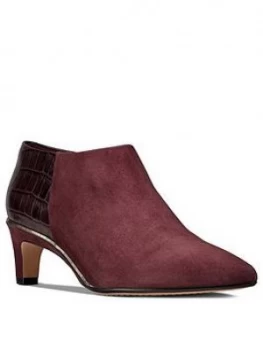 Image of Clarks Ellis Viola Shoe Boot - Burgundy