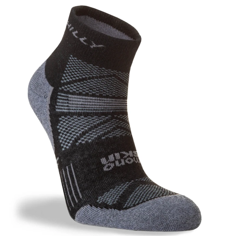 Image of Hilly Hilly Supreme Anklet Medium Cushioning Running Socks - Black/Grey / L