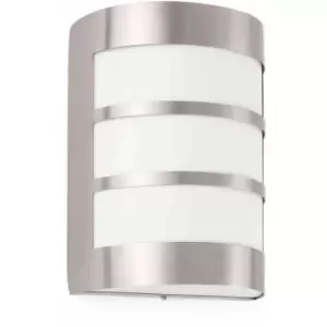 Image of This 1-light matt nickel garden wall light