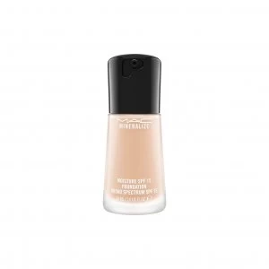 Image of MAC Mineralize Moisture SPF15 Foundation Nw15