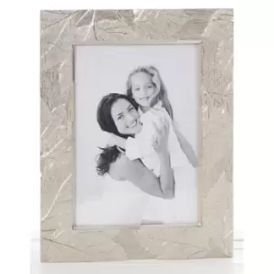 Image of Delicate Leaf Silver 4 x 6 Photo Frame