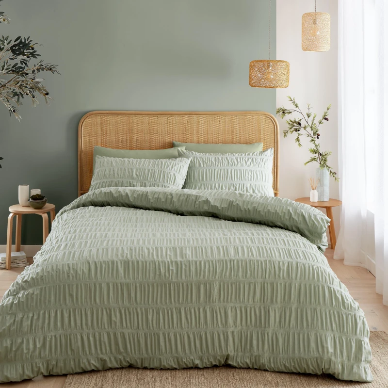 Image of Catherine Lansfield Seersucker Reversible Duvet Cover & Pillowcase Set Sage